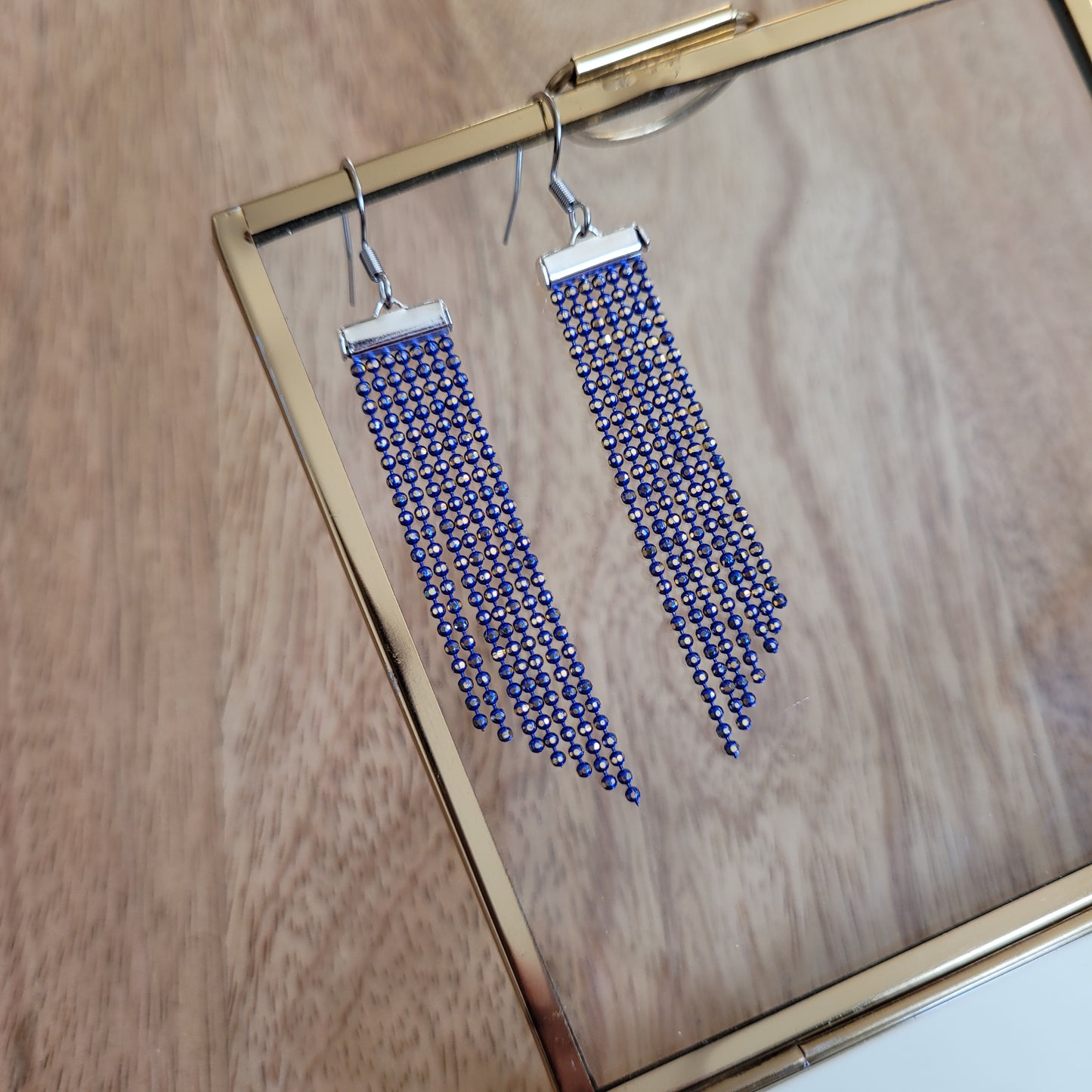 boucles d'oreilles bleu argent chaines micro perlées perles