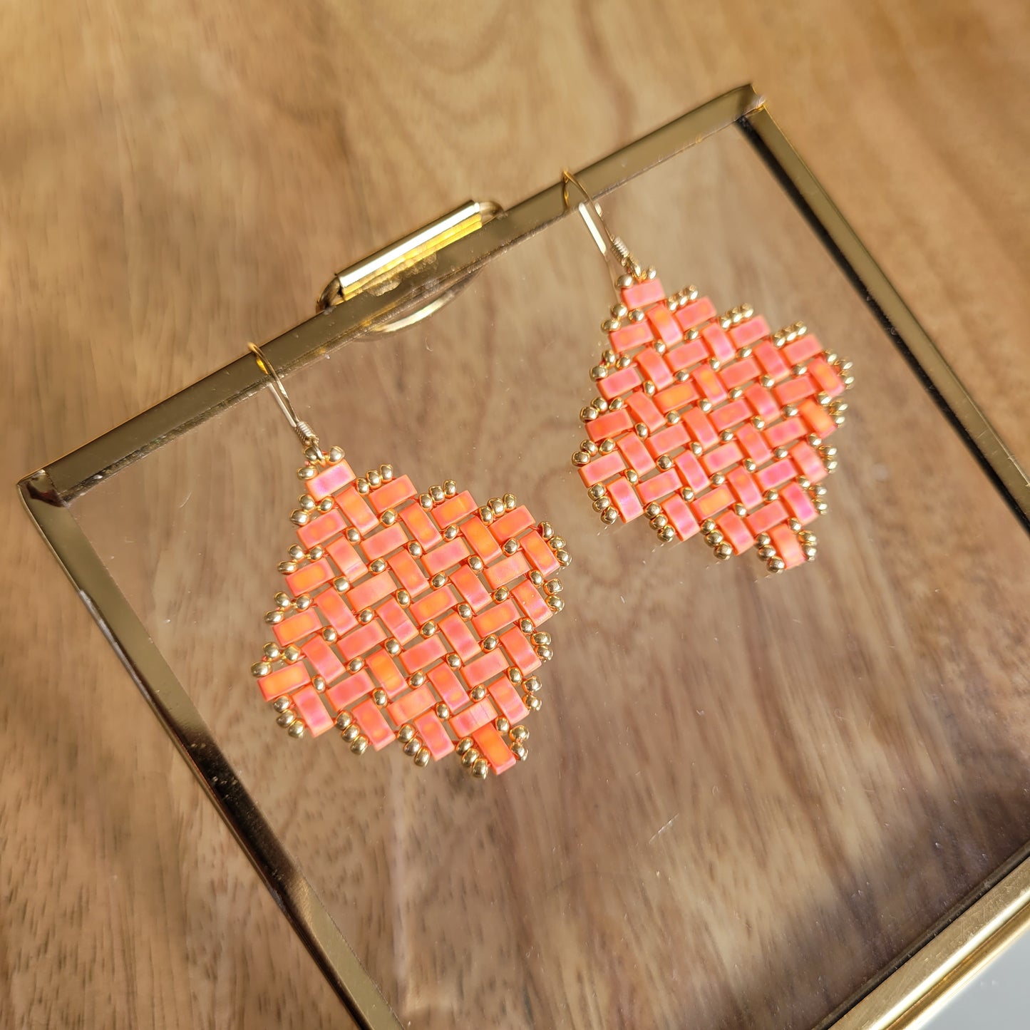 boucles d'oreilles orange perles miyuki losange