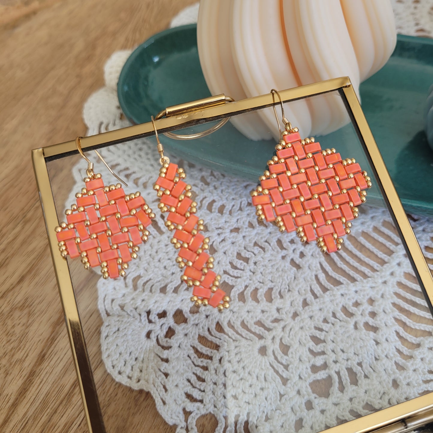 boucles d'oreilles orange perles miyuki losange rectangle