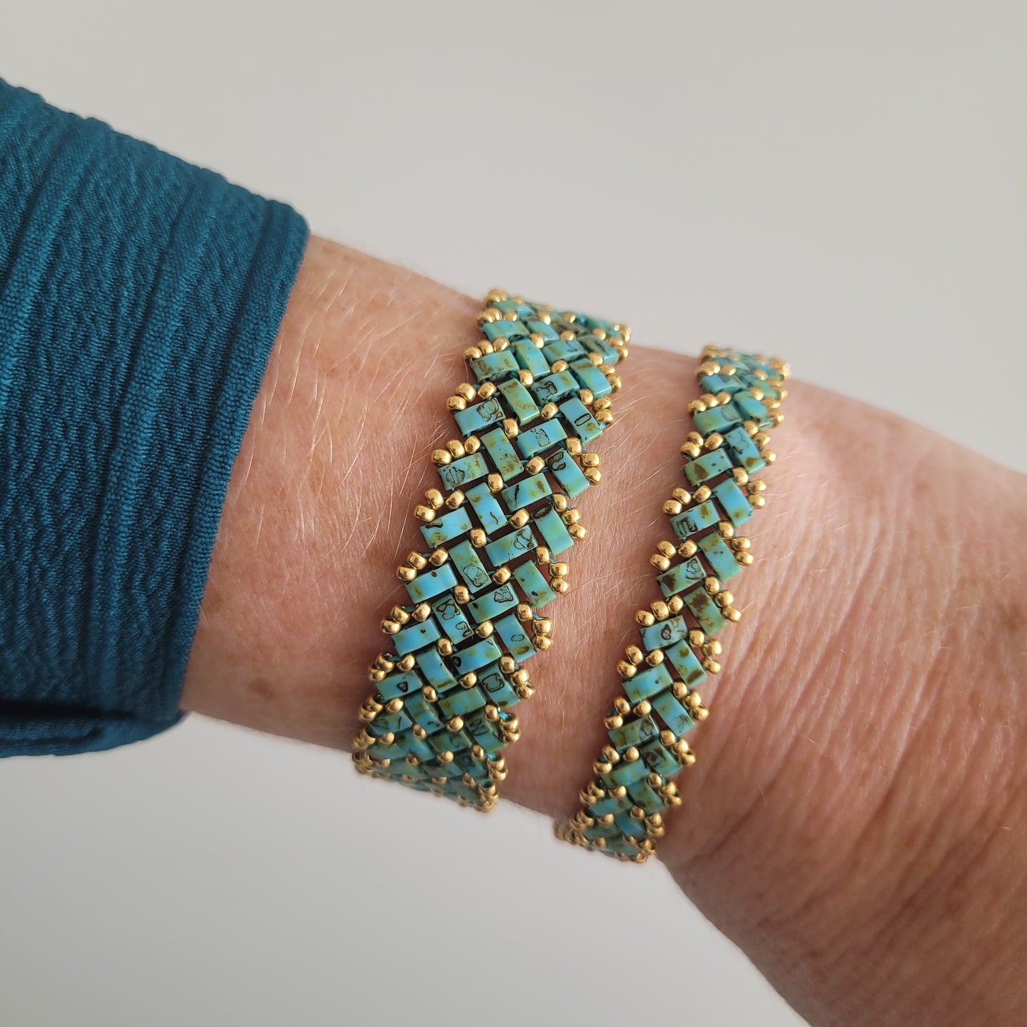 bracelet tisses perles miyuki bleu turquoise marbré zig zag chevrons