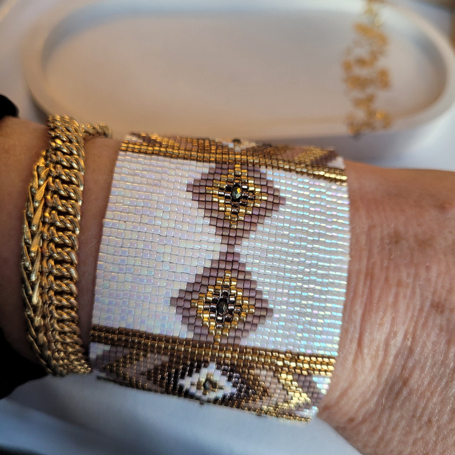 Square - blanc et beige